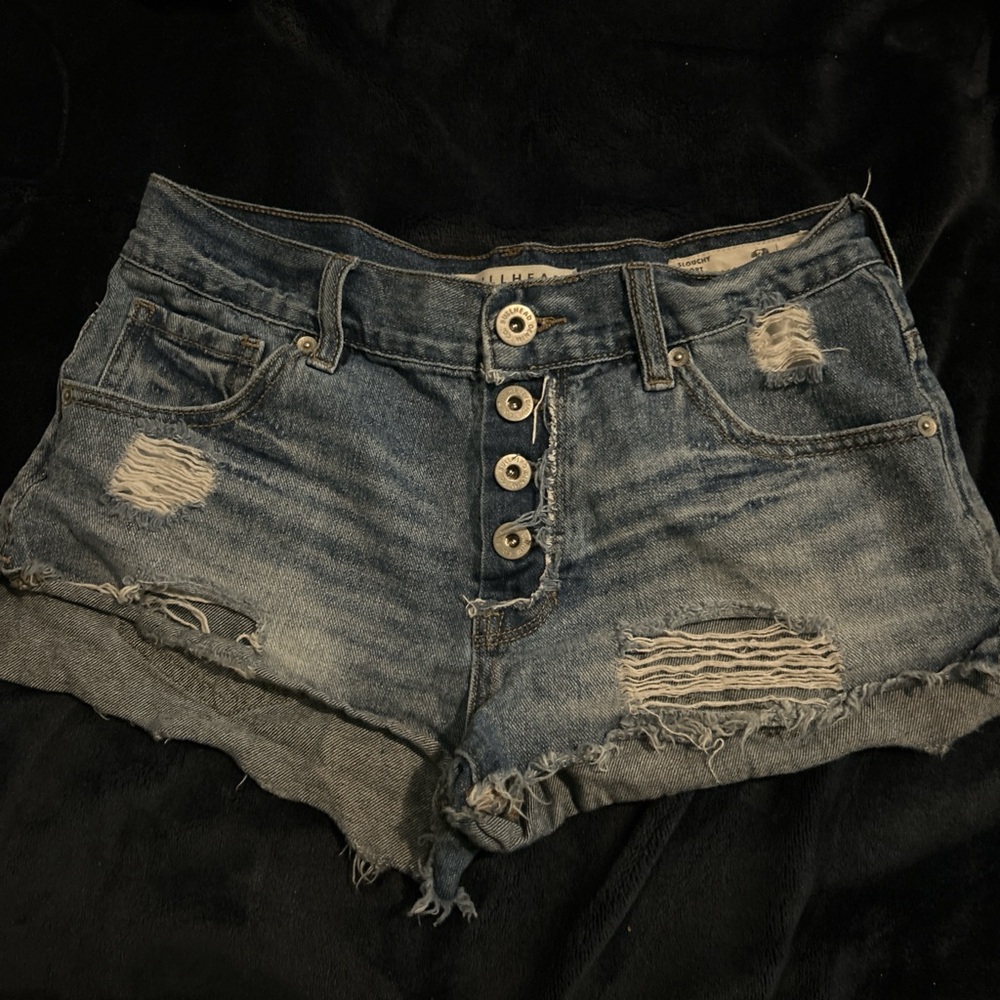Trendy Button-Up Distressed Jean Shorts